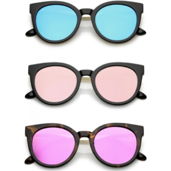 Accessories - Classic Horn Rimmed Round Mirrored Sunglasses NEW!